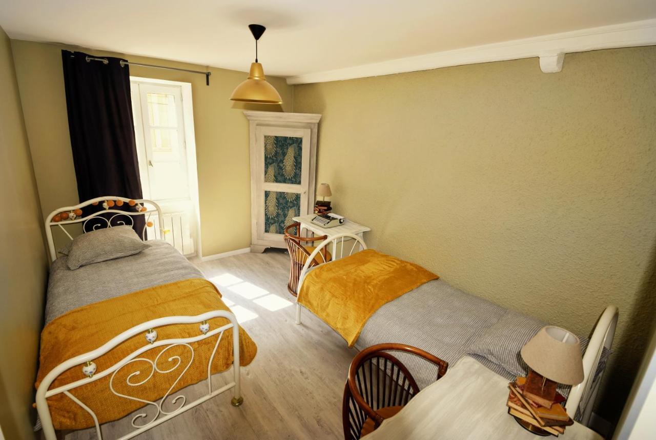 La Maison Jaune Holiday home *
